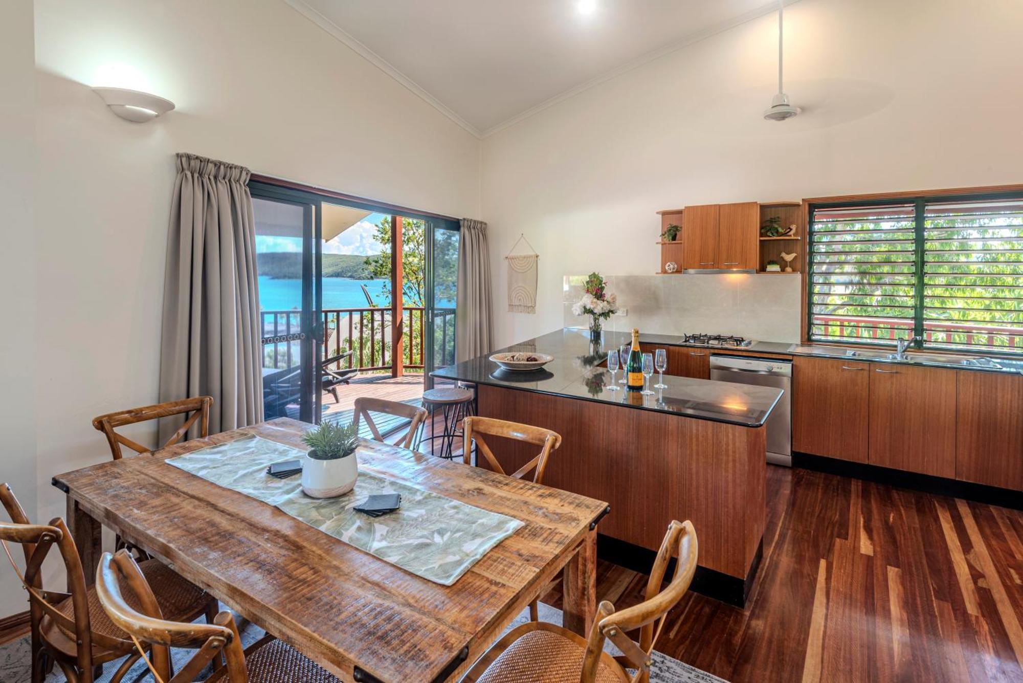 Casuarina Cove 1 On Hamilton Island By Hamorent ภายนอก รูปภาพ